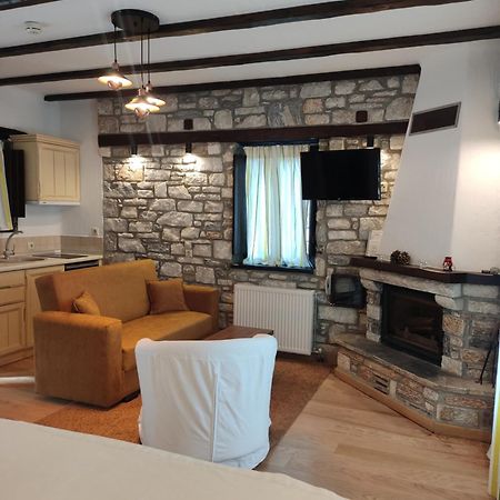 Prasino - Galazio Aparthotel Mourésion Екстериор снимка