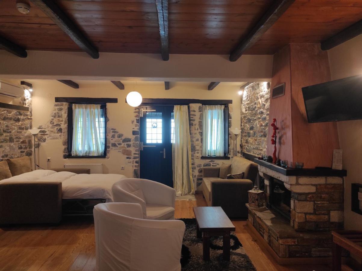 Prasino - Galazio Aparthotel Mourésion Екстериор снимка