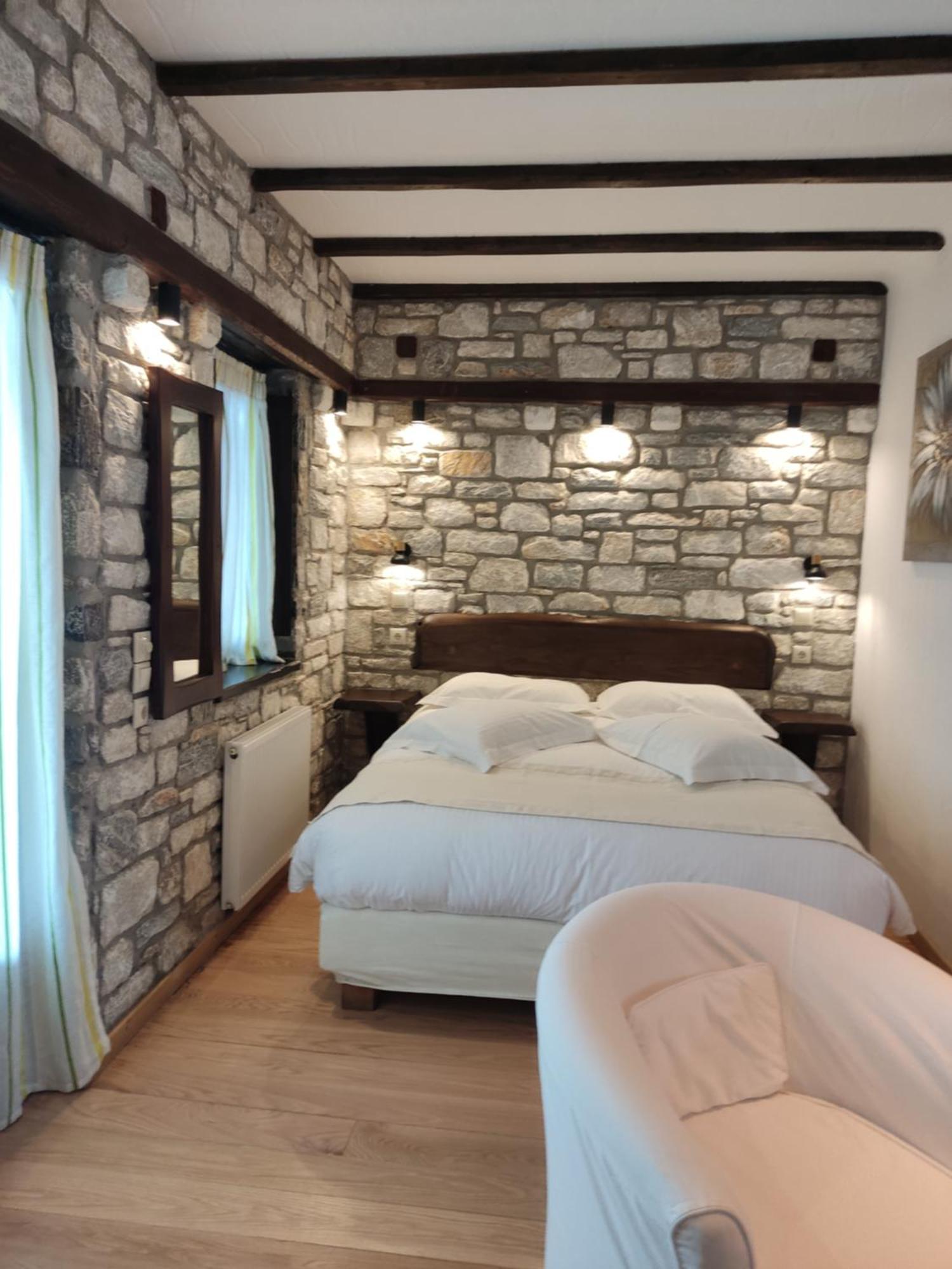 Prasino - Galazio Aparthotel Mourésion Екстериор снимка